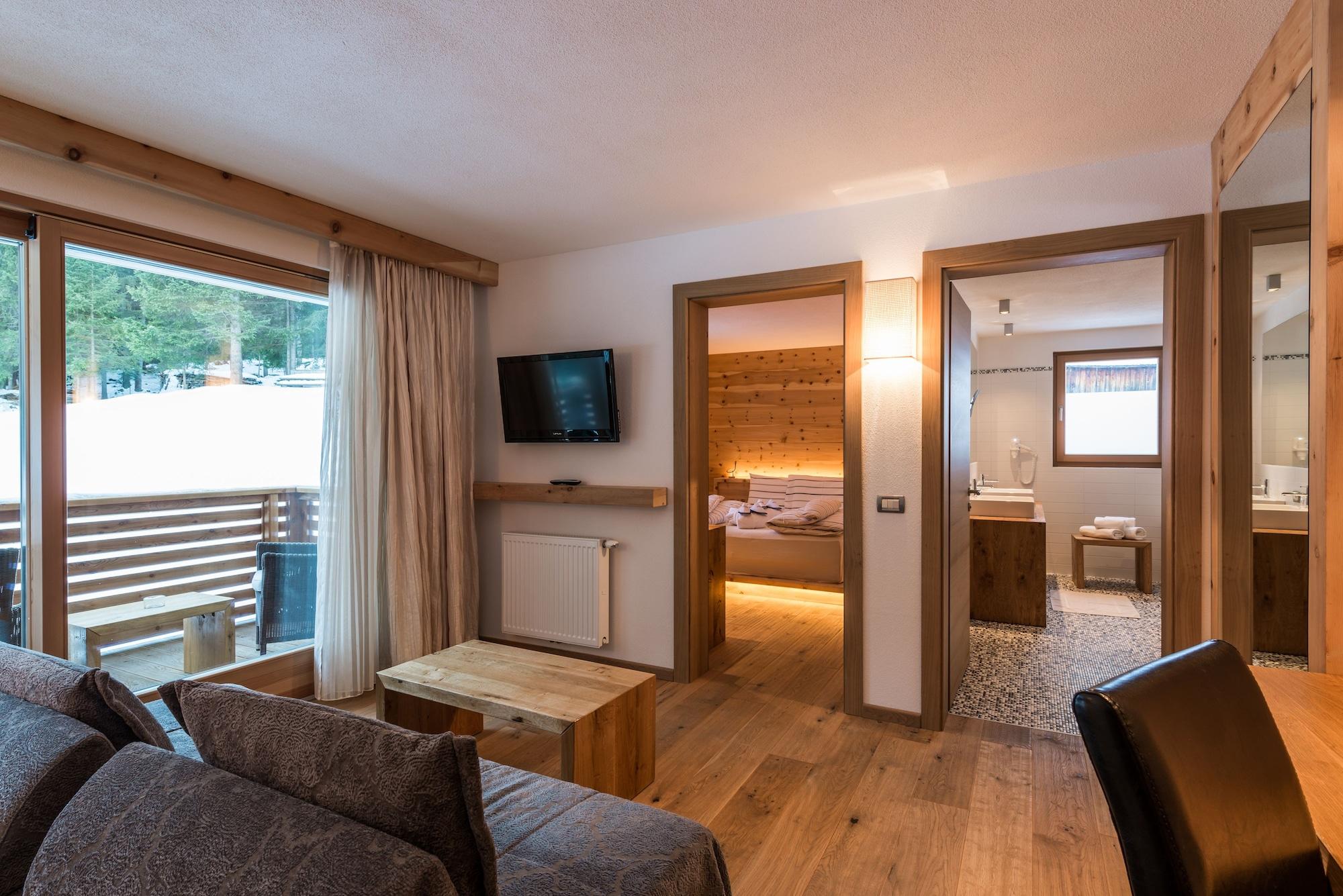 Hotel Cristallo - Wellness Mountain Living Abtei